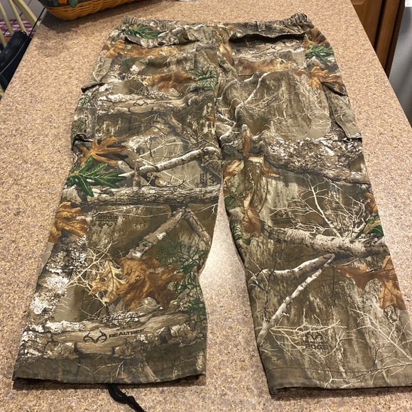 Realtree Camouflage Cargo Hunting XL 40/42 Pants WM-NJC - Picture 13 of 17